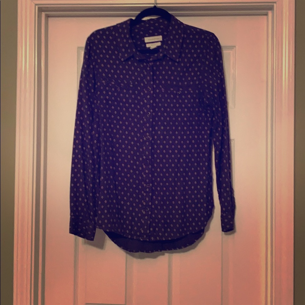 Women’s boyfriend fit button up shirt